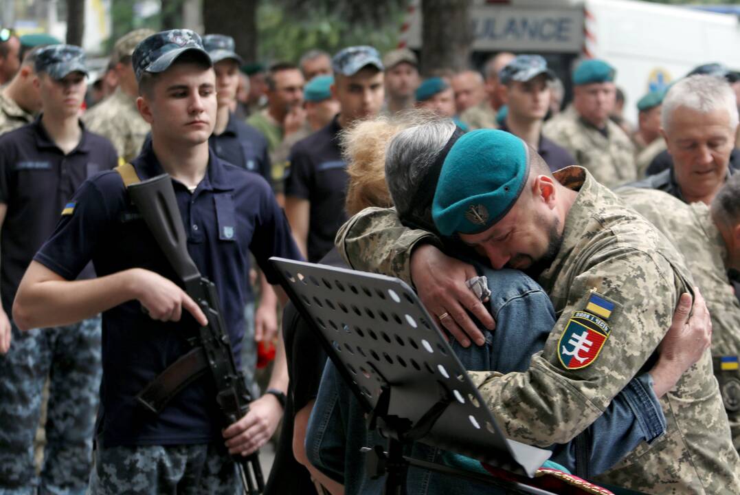 104-oji karo Ukrainoje diena
