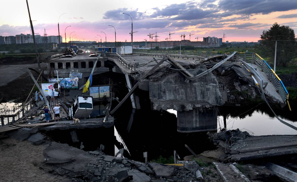 111-oji karo Ukrainoje diena