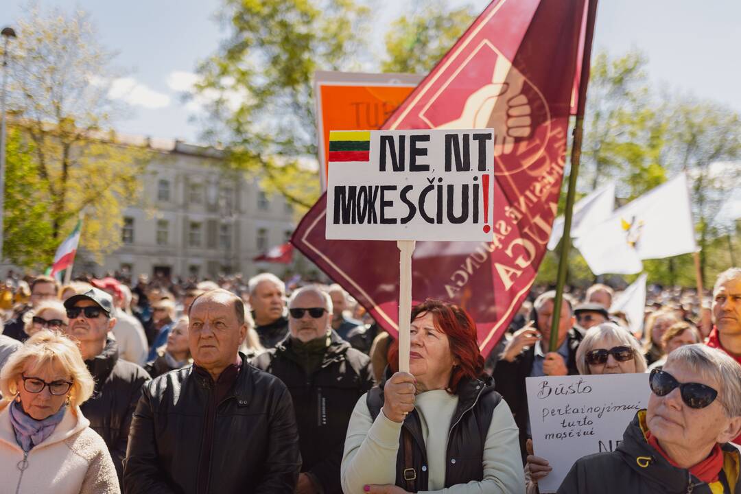 Katedros aikštėje – protestas dėl NT mokesčio