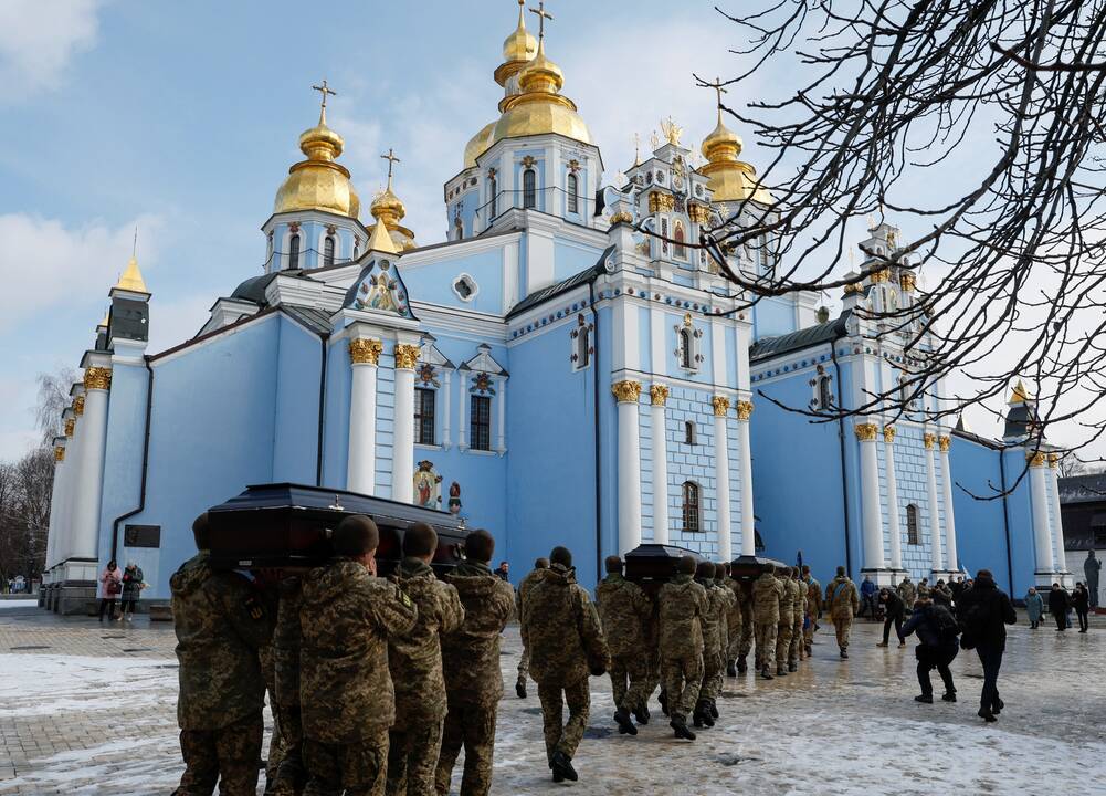 377-oji karo Ukrainoje diena