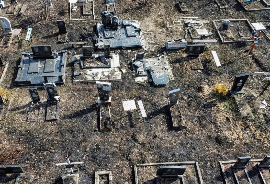 413-oji karo Ukrainoje diena