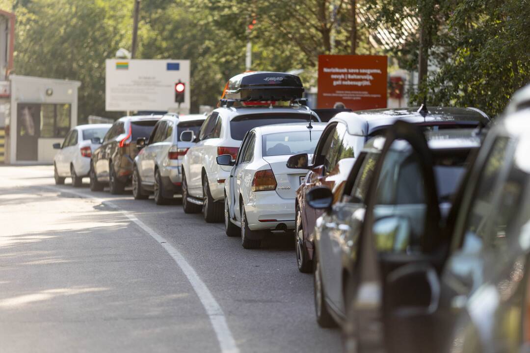 Eilės į Baltarusiją per Šumską