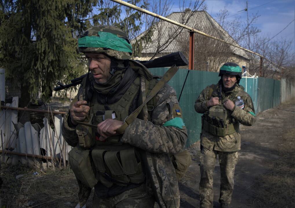 380-oji karo Ukrainoje diena