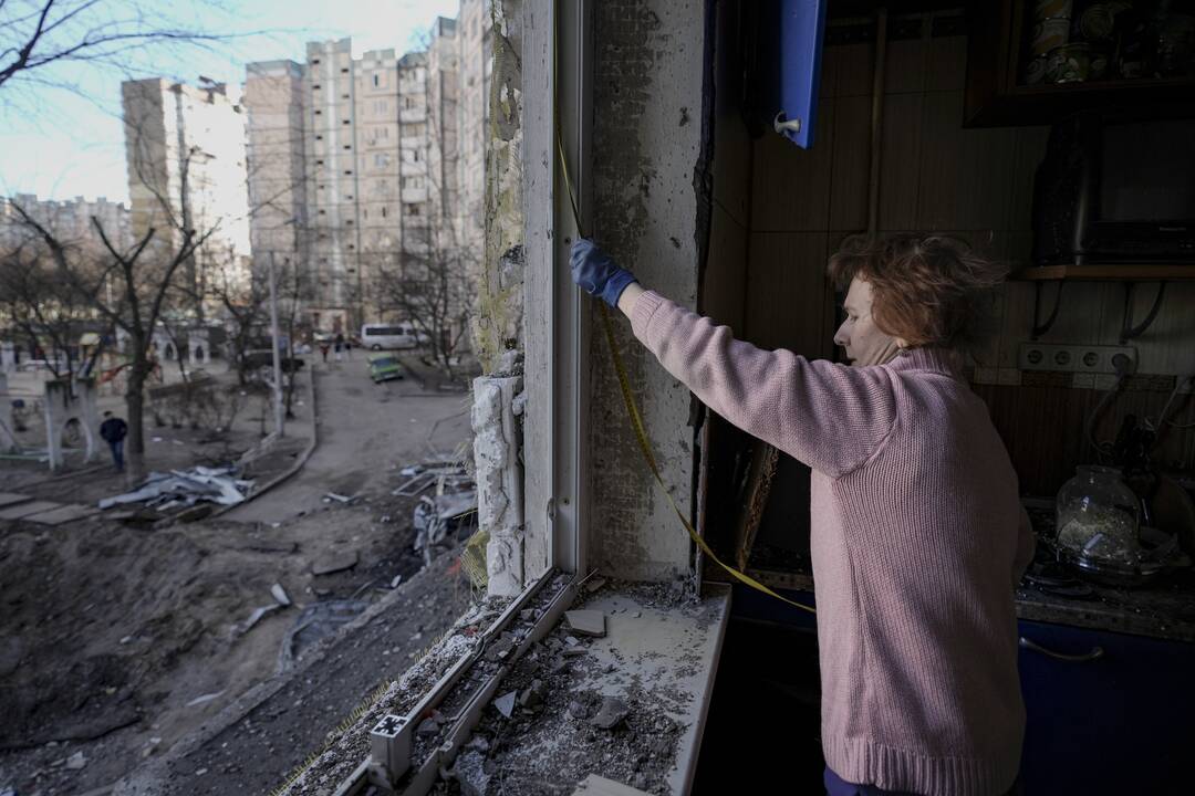 Dvidešimt septintoji karo Ukrainoje diena