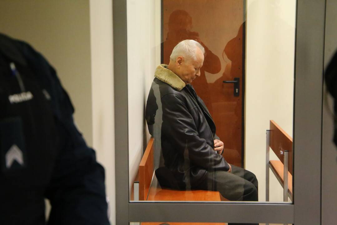 E. Manovas atvestas į Šiaulių apygardos teismą