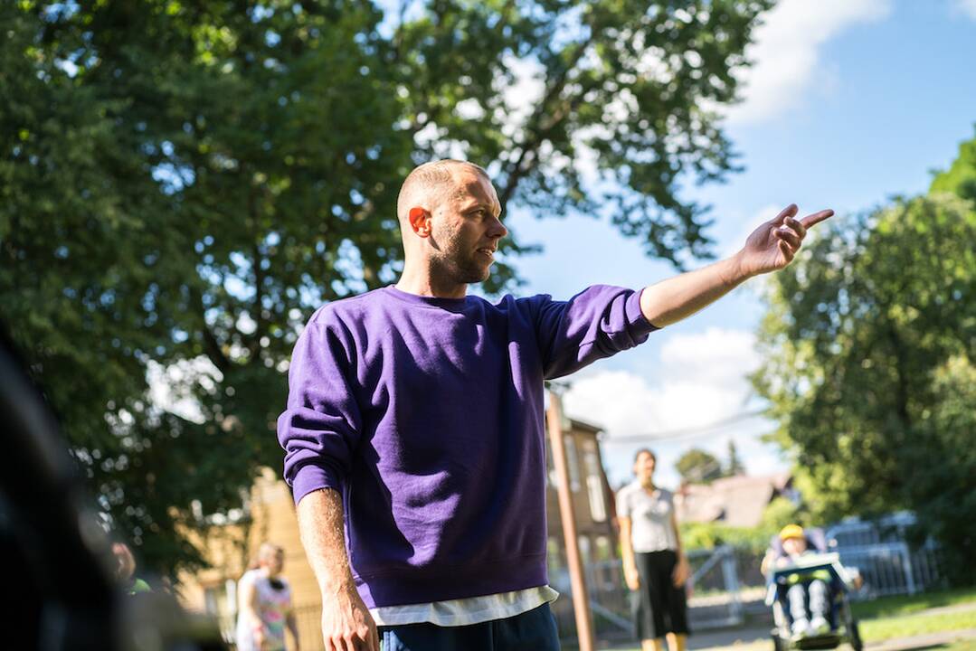 Laisvė: judesio laboratorijose negalių turintys žmonės buvo skatinami atsikratyti šokio baimės ir improvizacuoti pagal savo galimybes.