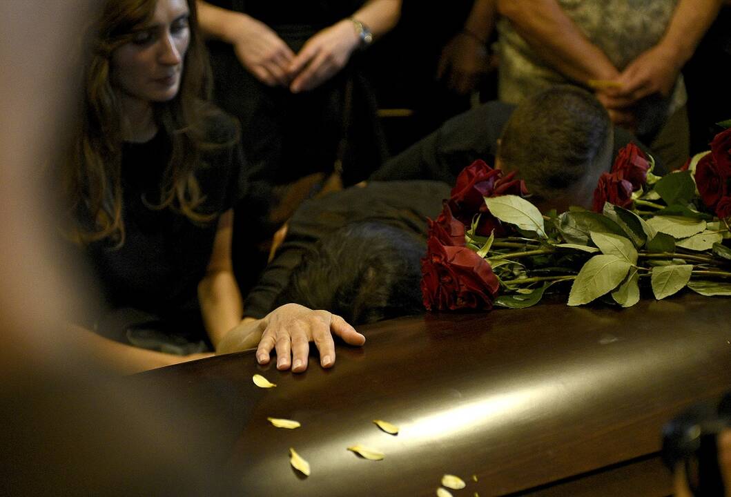 O. Arestovičius apkaltino Vokietijos kanclerį dėl ukrainiečių mirčių