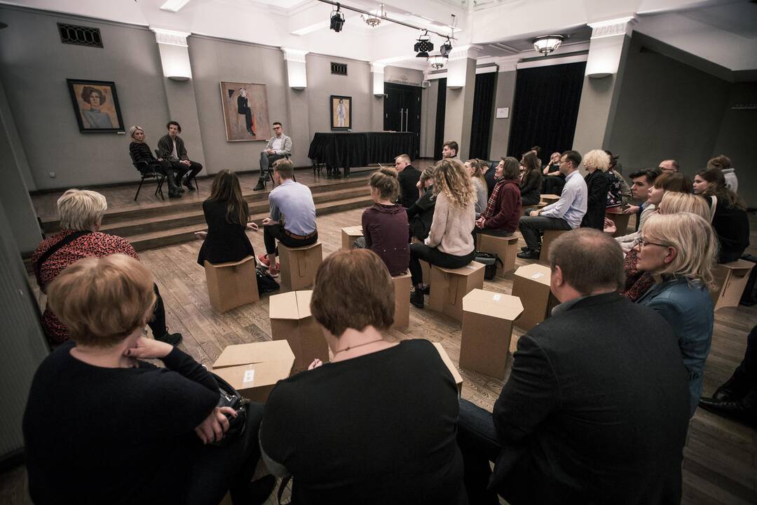Festivalis „Nerk į teatrą“