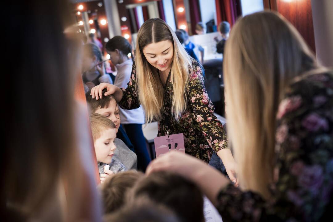 Festivalis „Nerk į teatrą“