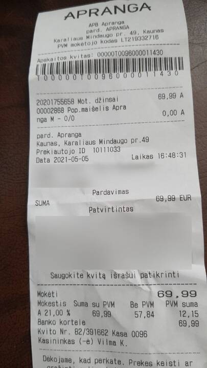 Situacija: „Aprangos“ atstovai tikino, kad skirtinga informacija ant etikečių esą atsirado dėl žmogiškos klaidos.