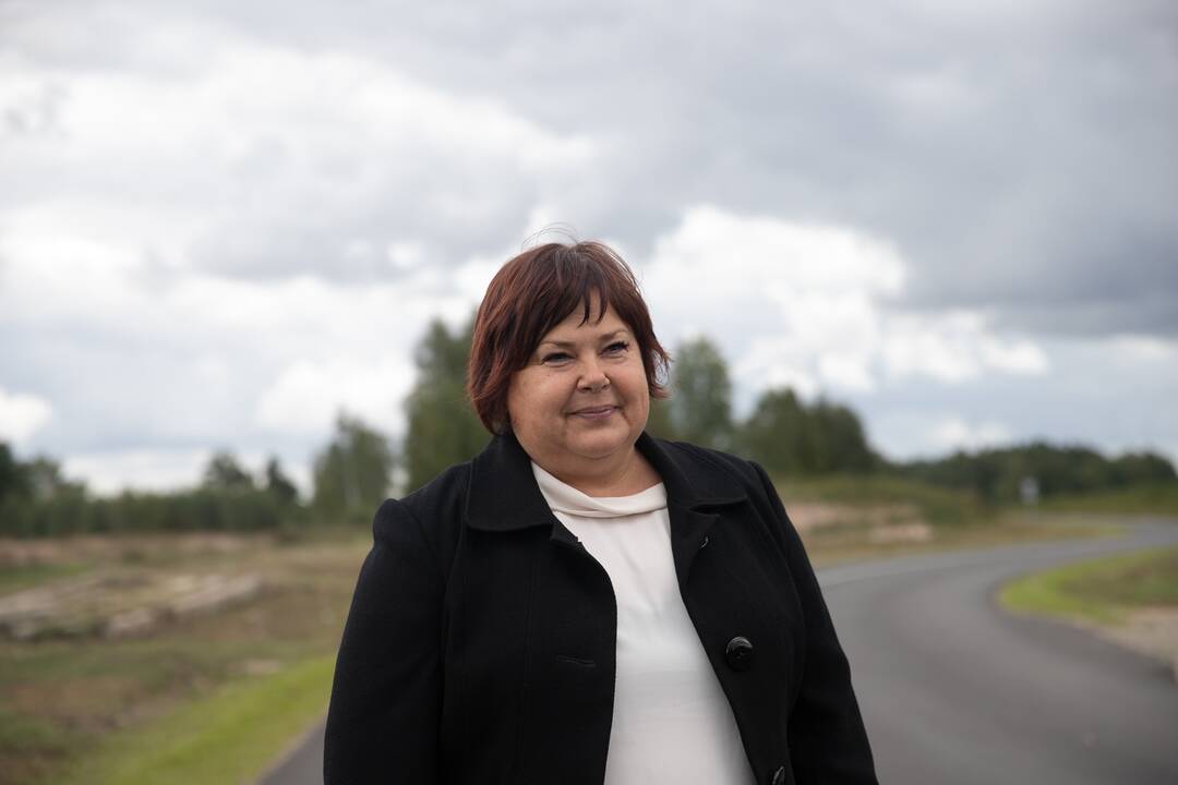 Bendravimas: pakaunės seniūnės susitinka ne tik šventėse. Iš kairės: Domeikavos seniūnė Lina Mišeikienė, Karmėlavos seniūnės pavaduotoja Vida Balčiūnienė ir Karmėlavos seniūnė Violeta Armolaitienė.
