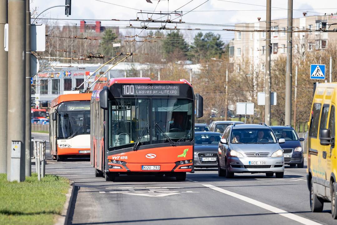 Į vakcinacijos centrą „Litexpo“ – specialiais autobusų maršrutais