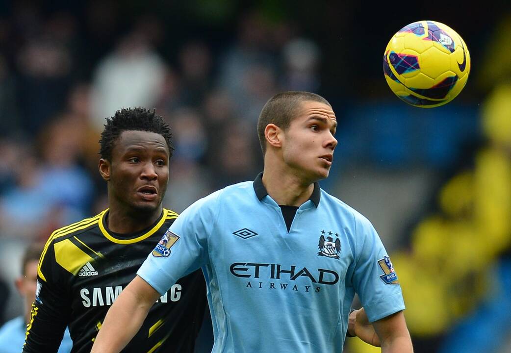 "Manchester City" nori žaisti "Barcelona" stiliumi