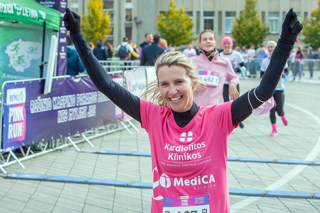 Rožinio kaspino bėgimas „Pink Run su BENU 2021“