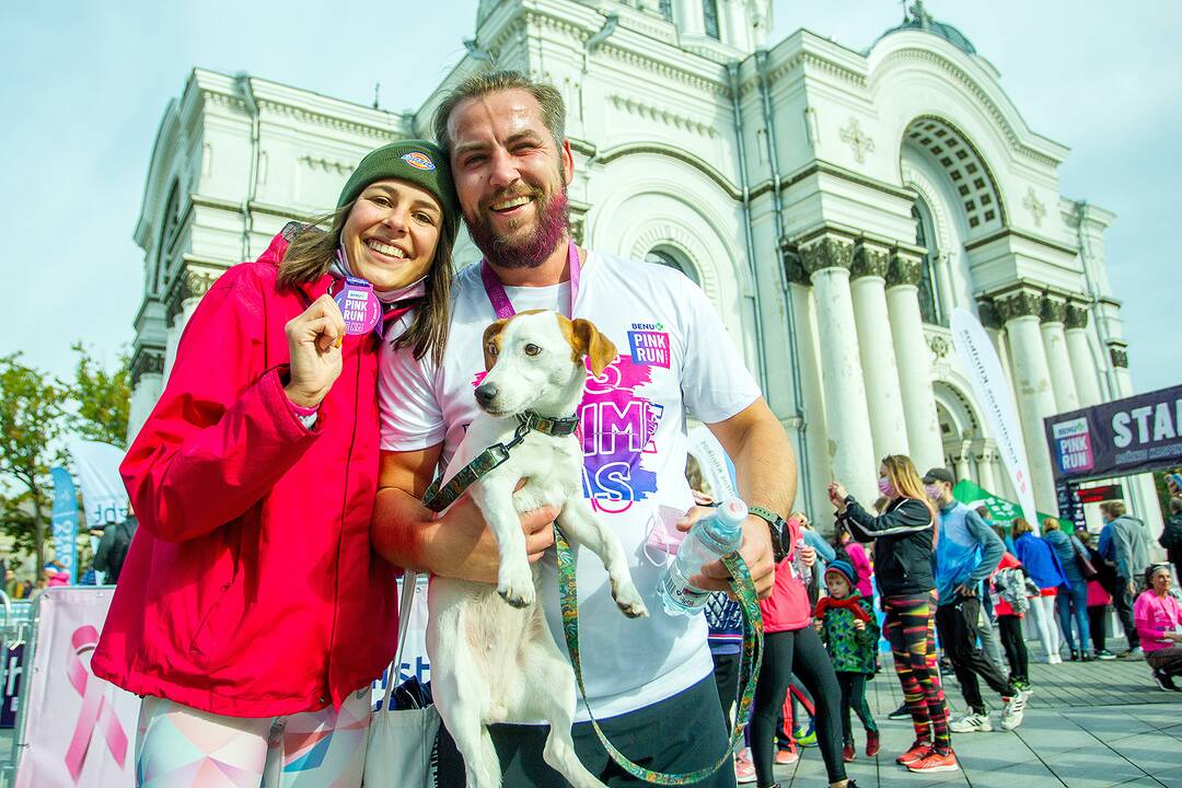 Rožinio kaspino bėgimas „Pink Run su BENU 2021“