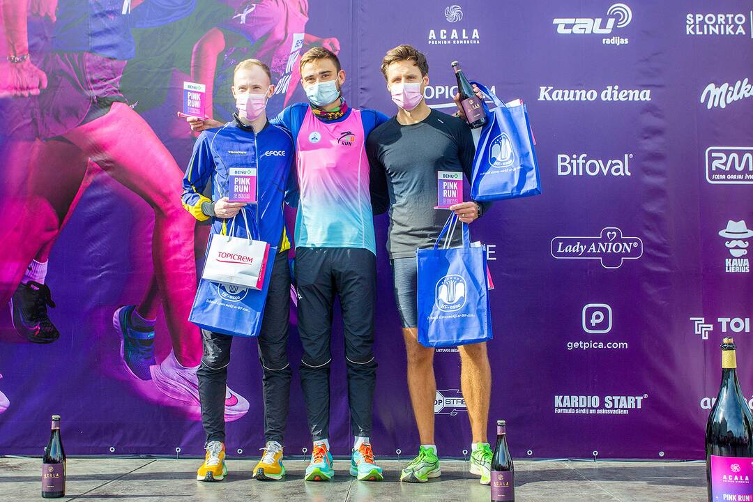 Rožinio kaspino bėgimas „Pink Run su BENU 2021“