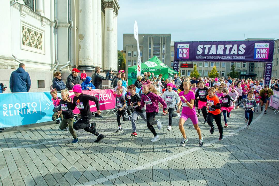 Rožinio kaspino bėgimas „Pink Run su BENU 2021“
