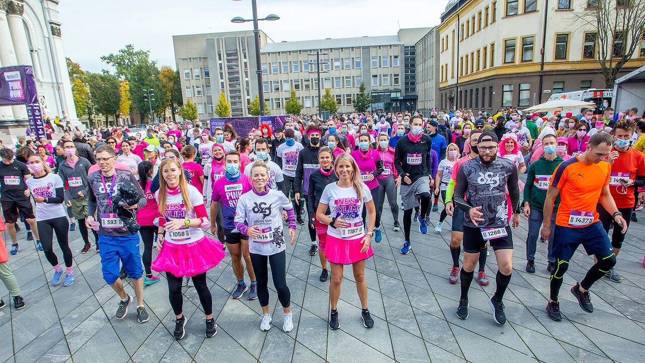 Rožinio kaspino bėgimas „Pink Run su BENU 2021“