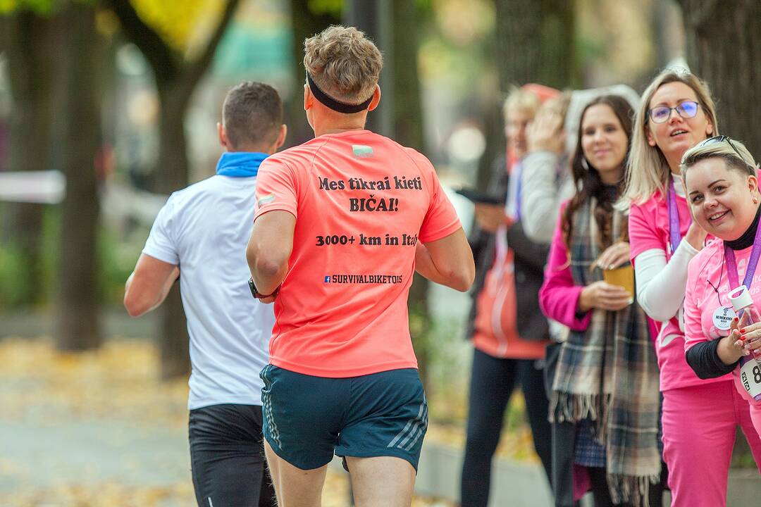 Rožinio kaspino bėgimas „Pink Run su BENU 2021“