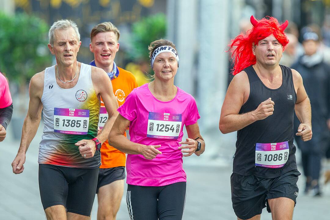 Rožinio kaspino bėgimas „Pink Run su BENU 2021“