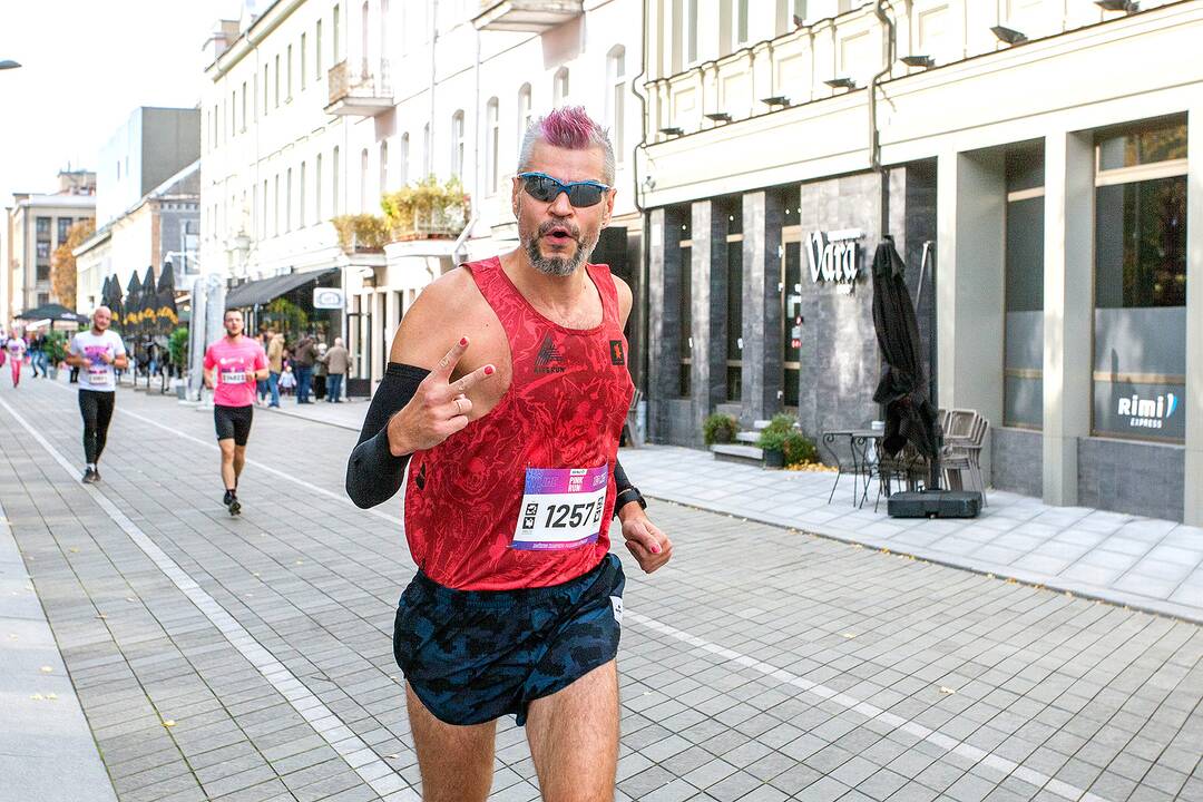 Rožinio kaspino bėgimas „Pink Run su BENU 2021“