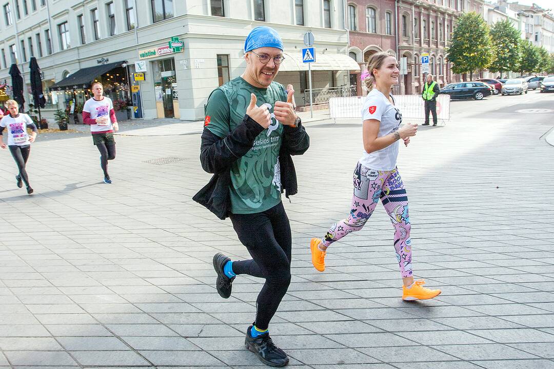 Rožinio kaspino bėgimas „Pink Run su BENU 2021“