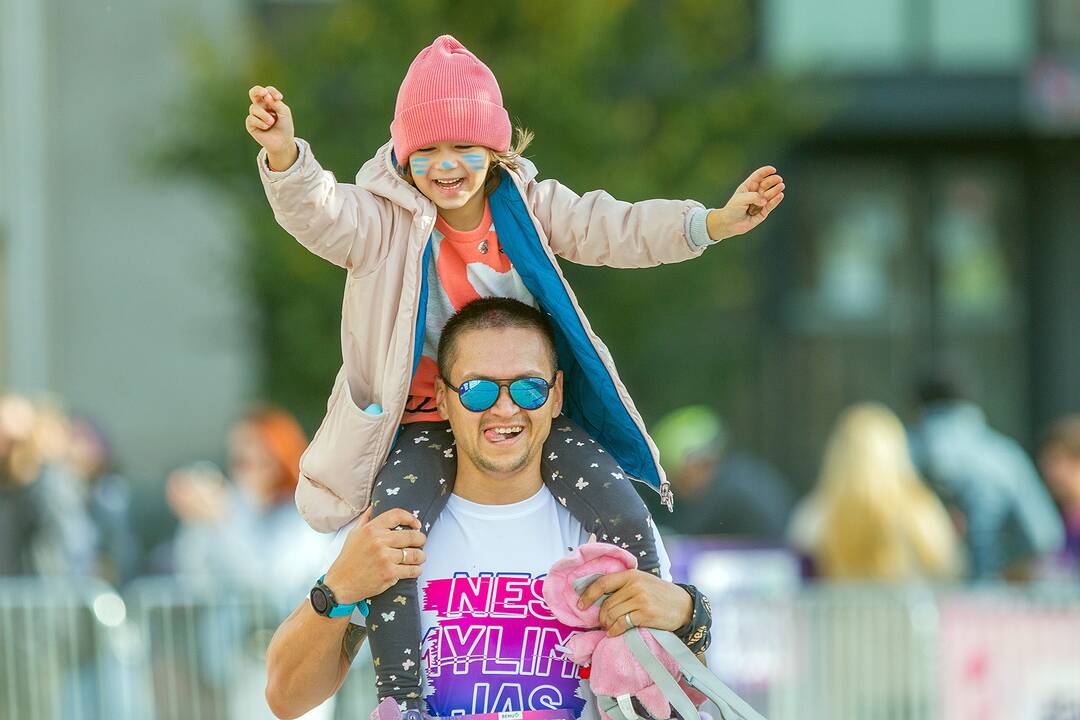 Rožinio kaspino bėgimas „Pink Run su BENU 2021“