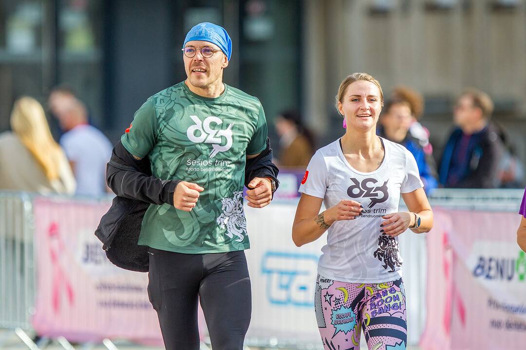 Rožinio kaspino bėgimas „Pink Run su BENU 2021“