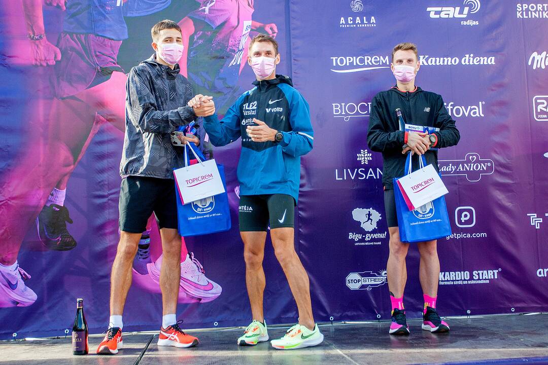 Rožinio kaspino bėgimas „Pink Run su BENU 2021“
