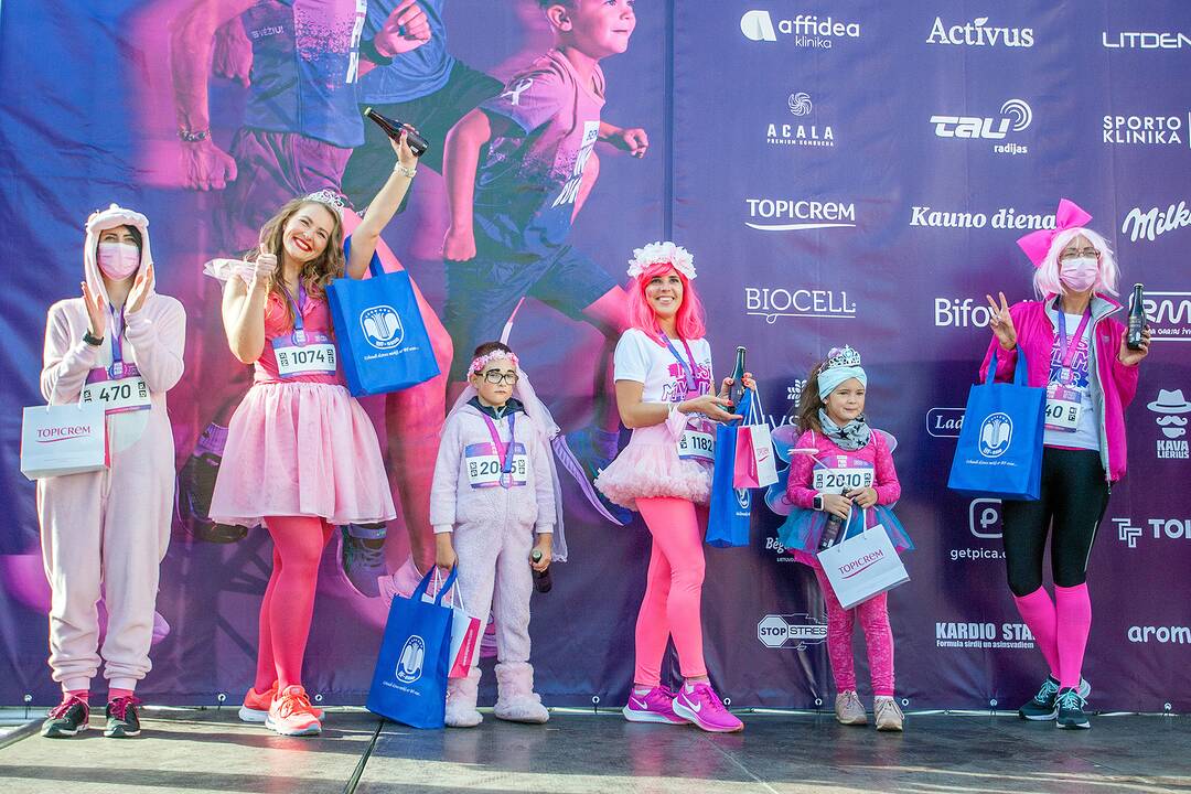 Rožinio kaspino bėgimas „Pink Run su BENU 2021“