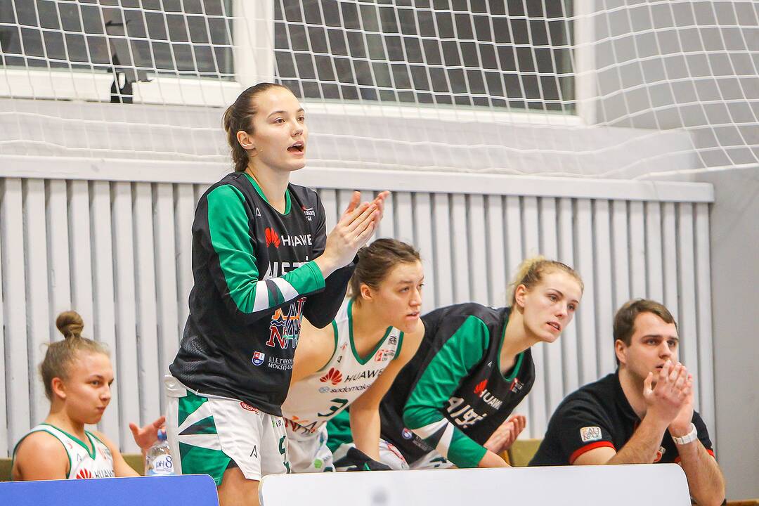 Moterų lyga: „Aistės-LSMU“ – „Neptūnas“ 58:79