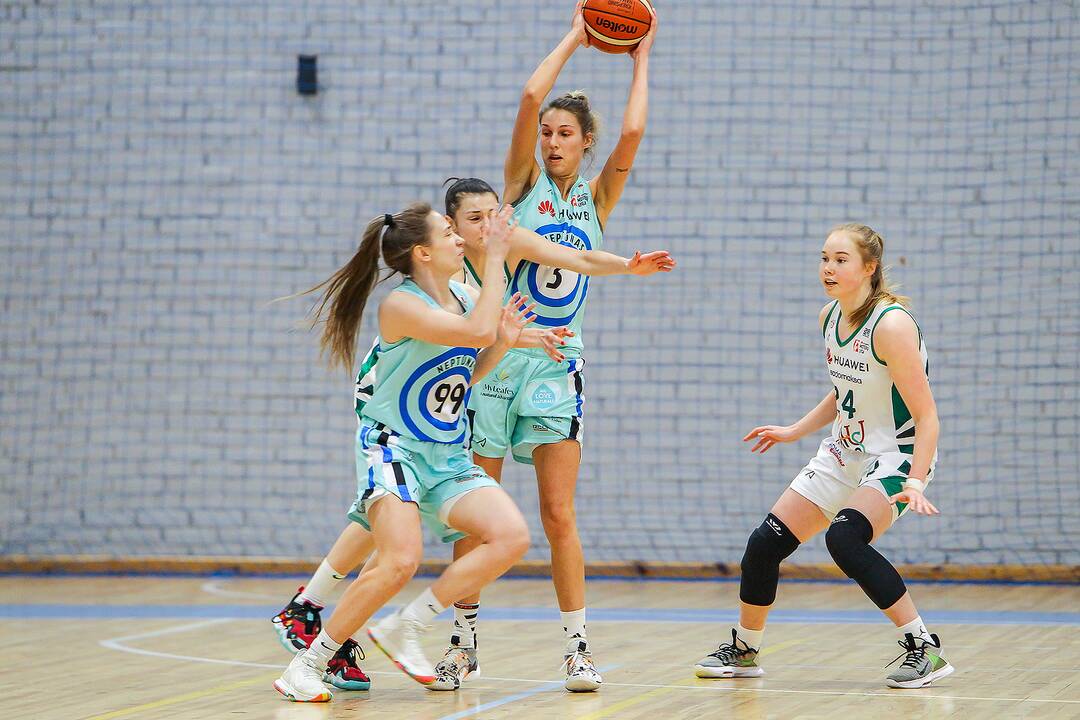 Moterų lyga: „Aistės-LSMU“ – „Neptūnas“ 58:79