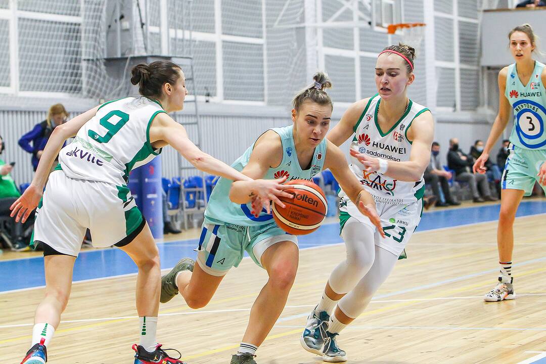 Moterų lyga: „Aistės-LSMU“ – „Neptūnas“ 58:79