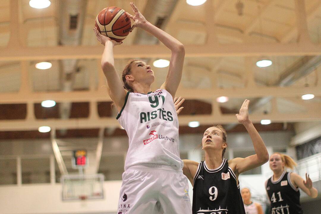 Moterų lyga: „Aistės-LSMU“ – RSU 66:69