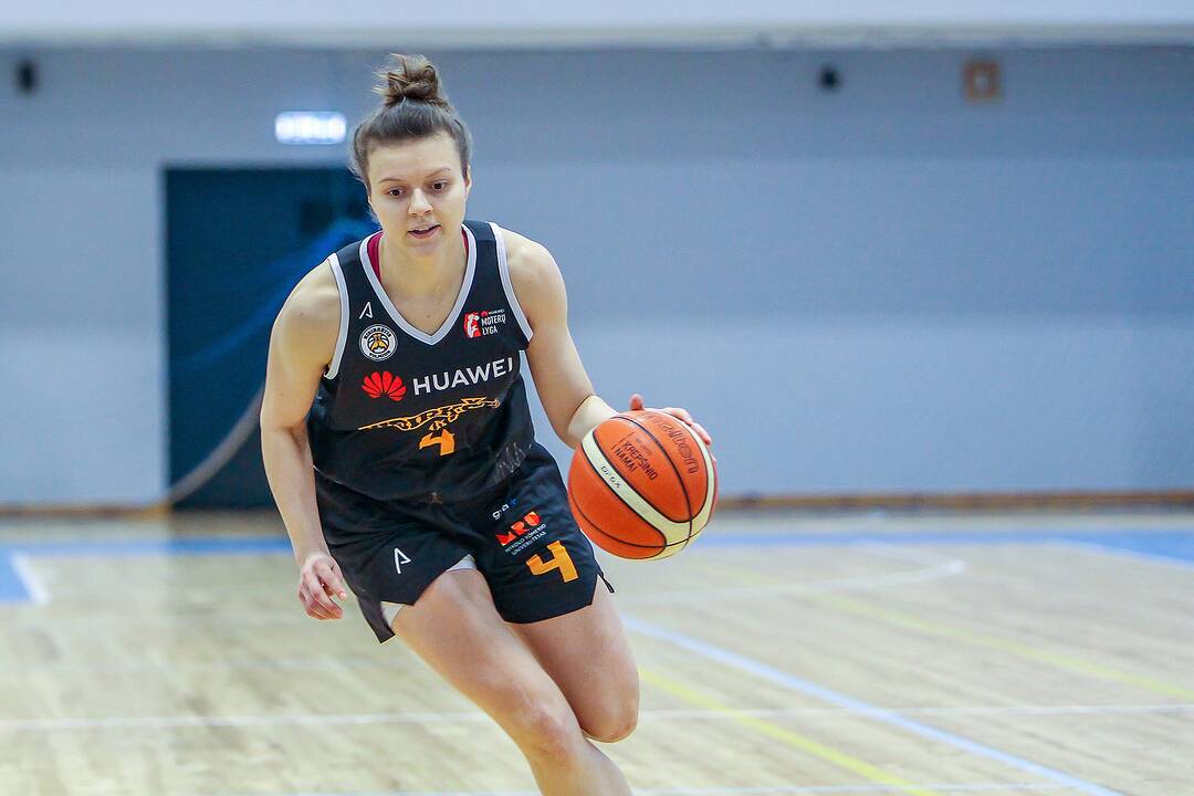 Moterų lyga: „Aistės-LSMU“ – „Kibirkštis-MRU“ 55:82