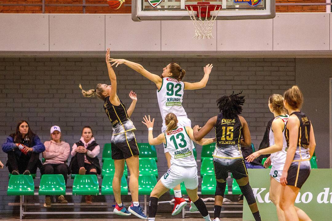 Moterų lyga: „Aistės-LSMU“ – „Kibirkštis“ 66:63