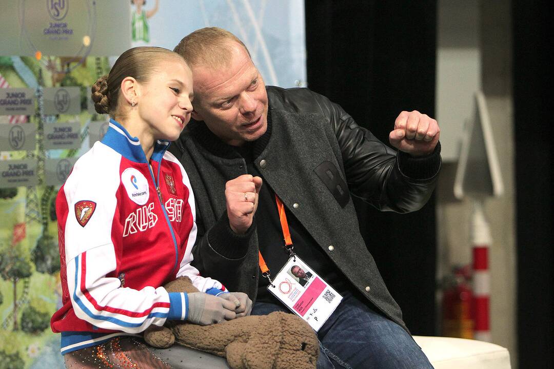 „Amber Cup“. Merginų laisvoji programa