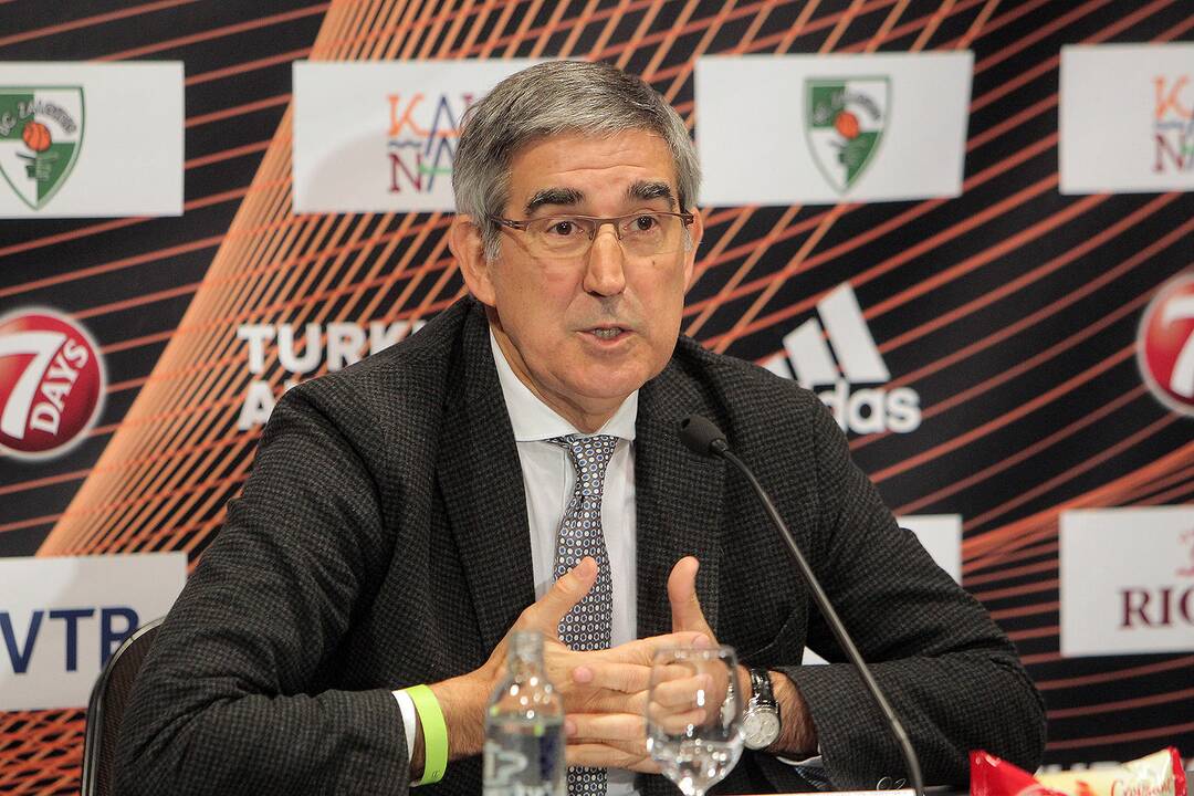 J. Bertomeu spaudos konferencija