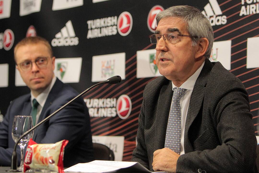 J. Bertomeu spaudos konferencija