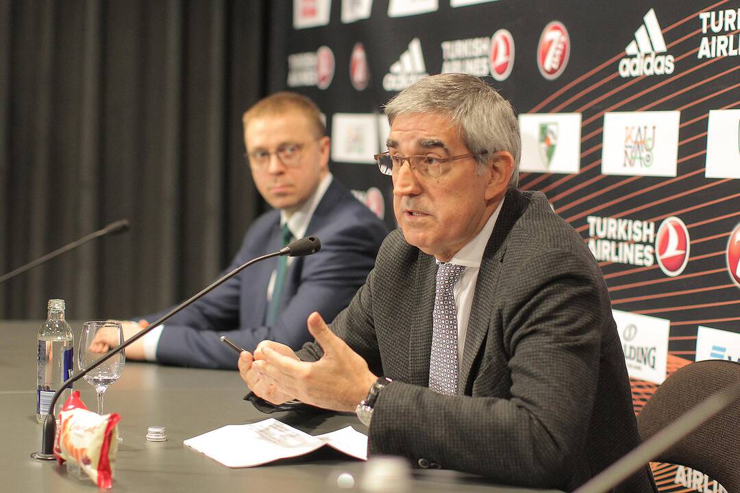 J. Bertomeu spaudos konferencija