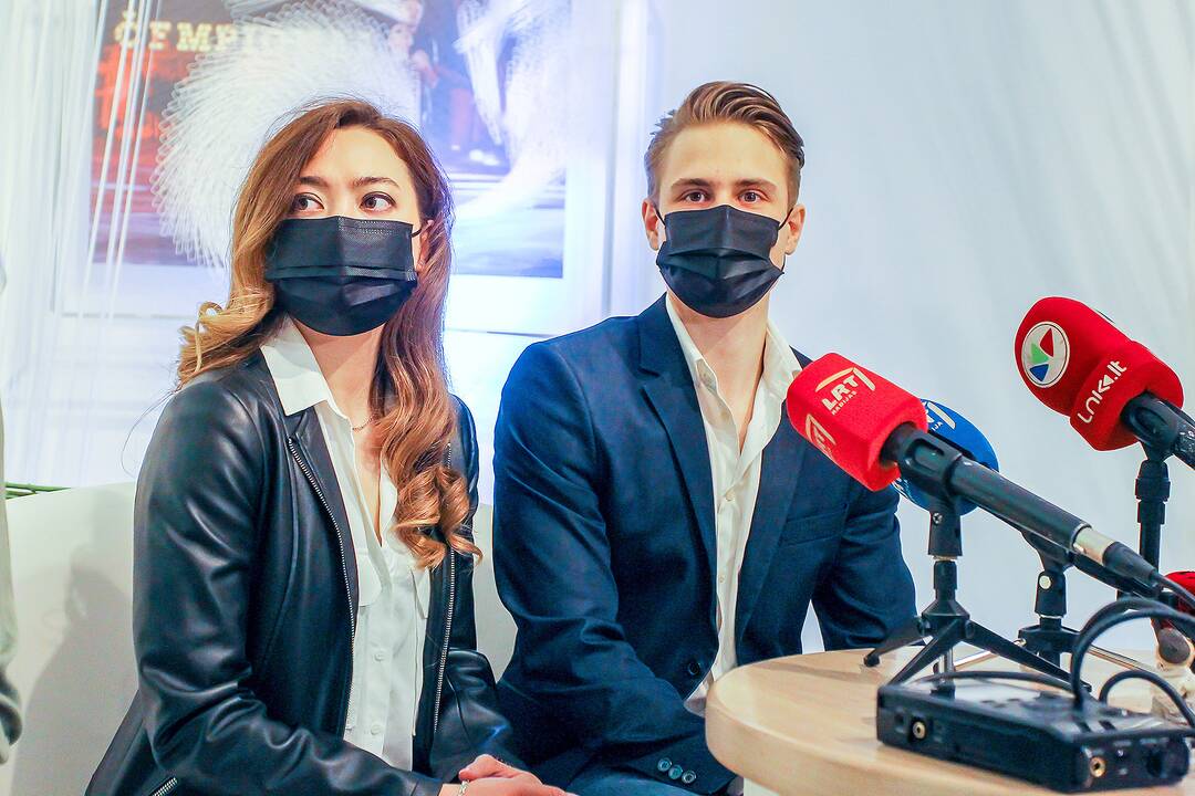 Čiuožėjų paroda ir spaudos konferencija galerijoje „Balta“