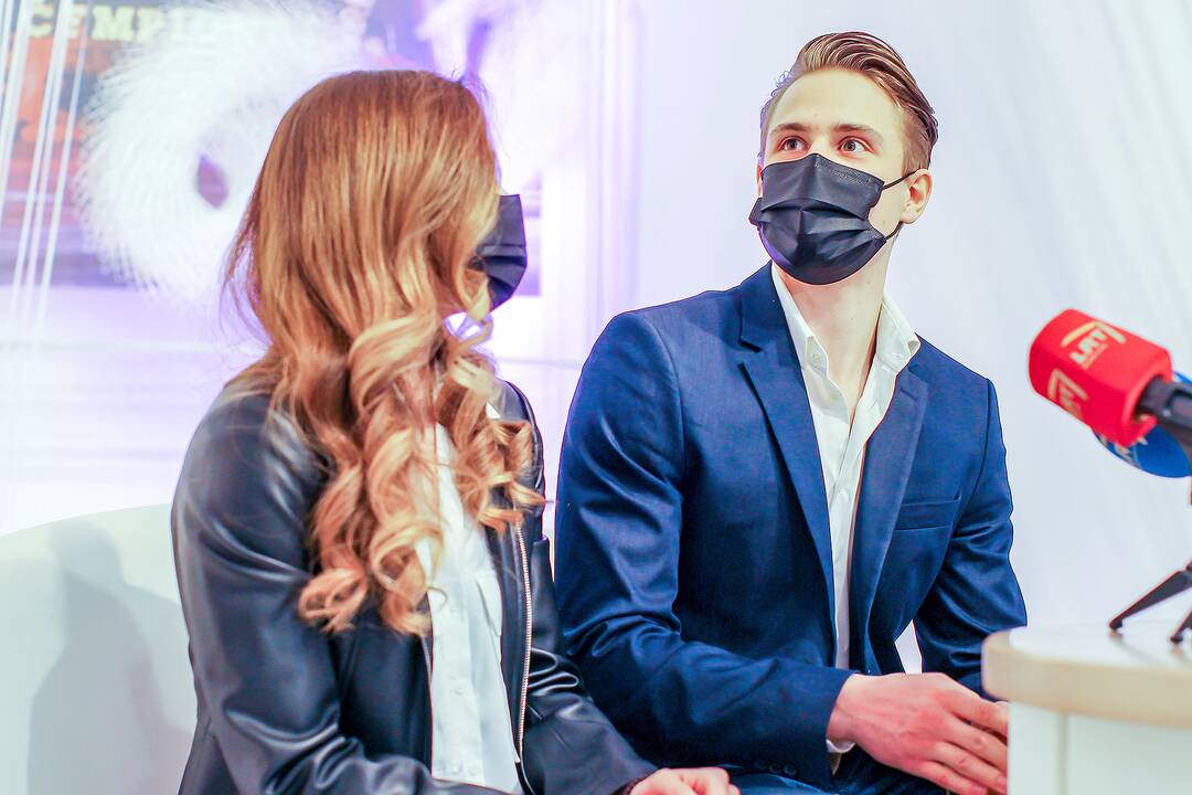 Čiuožėjų paroda ir spaudos konferencija galerijoje „Balta“