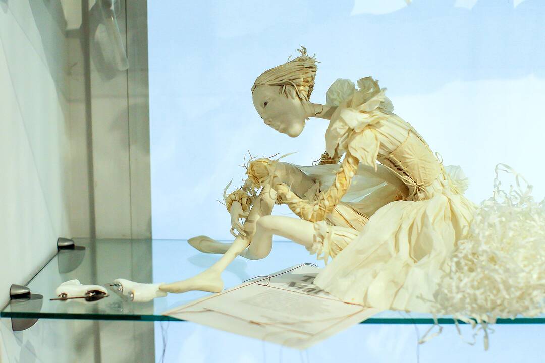 Čiuožėjų paroda ir spaudos konferencija galerijoje „Balta“