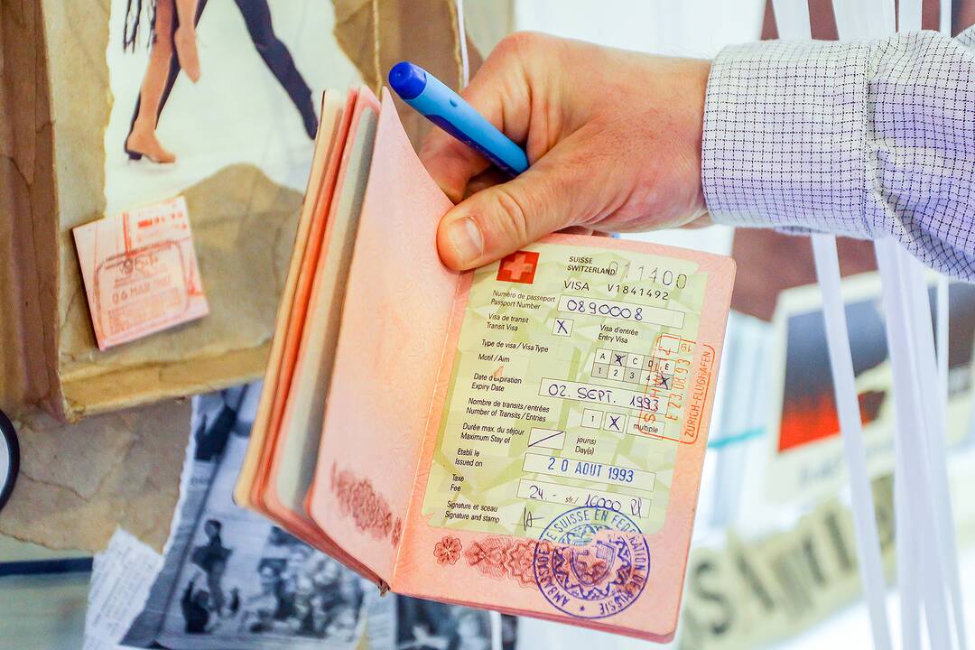Čiuožėjų paroda ir spaudos konferencija galerijoje „Balta“
