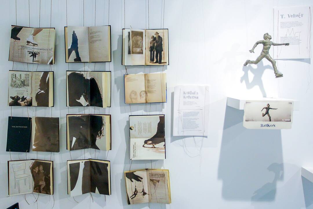 Čiuožėjų paroda ir spaudos konferencija galerijoje „Balta“