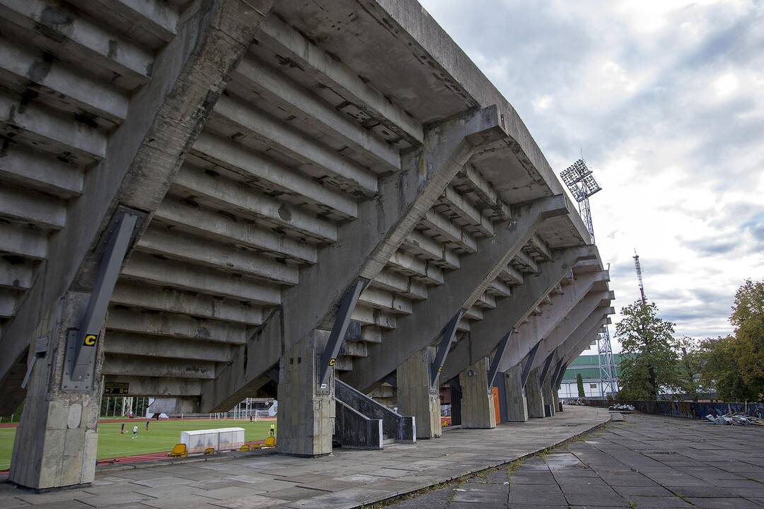 Ardomame stadione vis dar vyksta varžybos