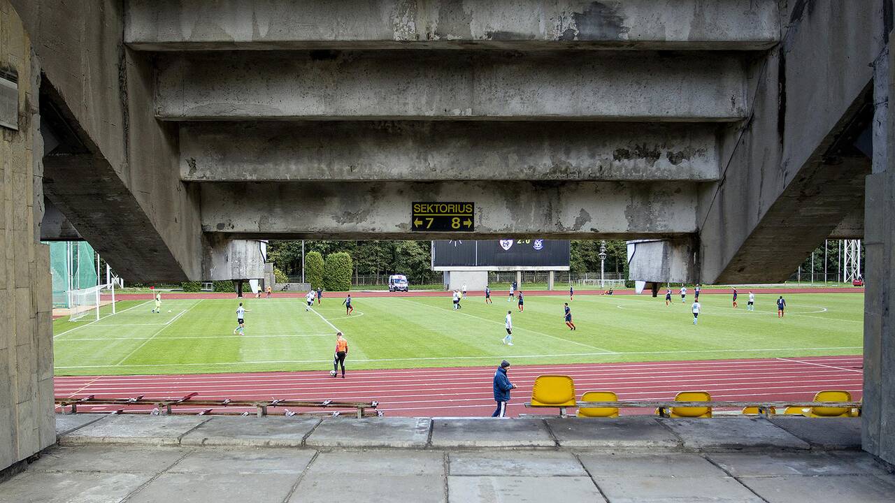 Ardomame stadione vis dar vyksta varžybos