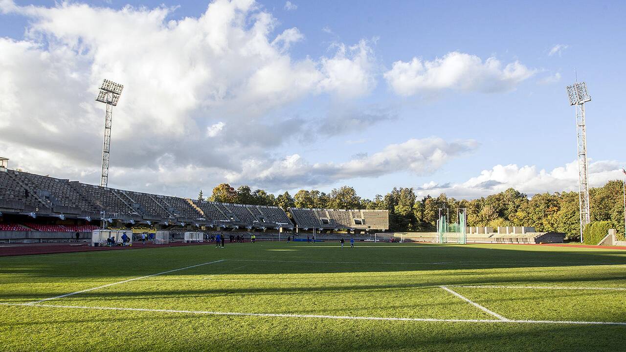 Ardomame stadione vis dar vyksta varžybos
