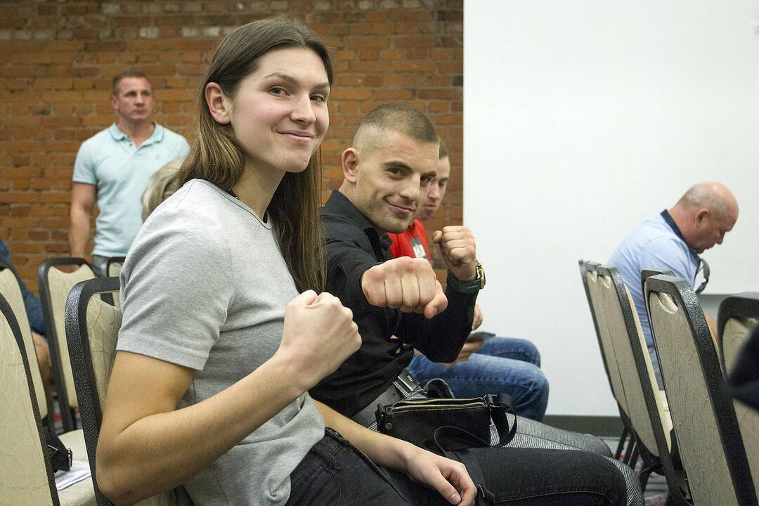 „Dream Boxing“ ir KOK turnyro svėrimai