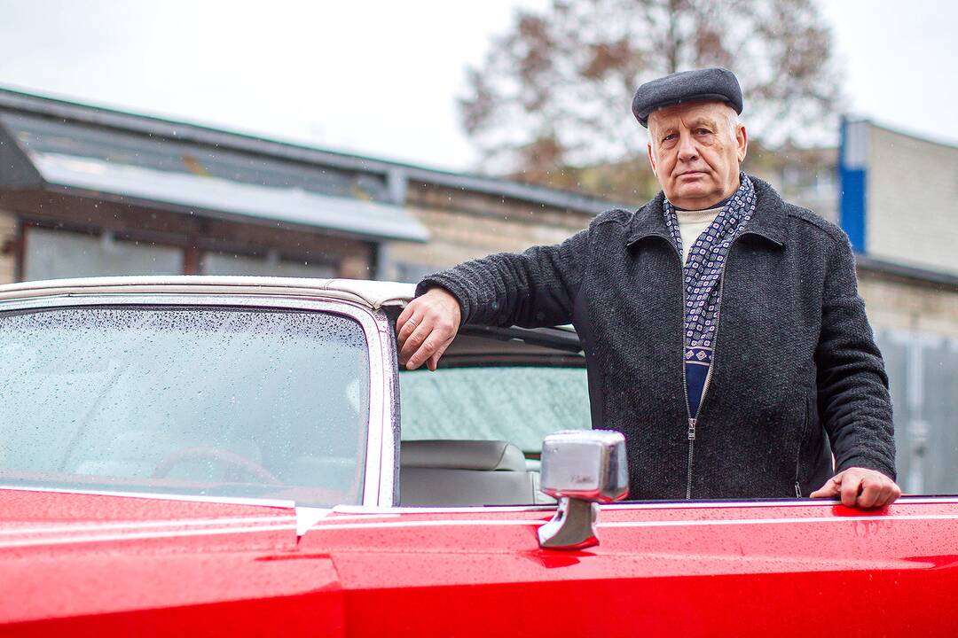 V. Gineika ir jo „Cadillac“ automobiliai